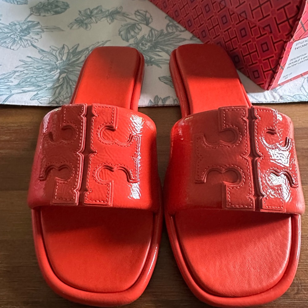 Tory Burch Double T Sport Slide in Poppy Red